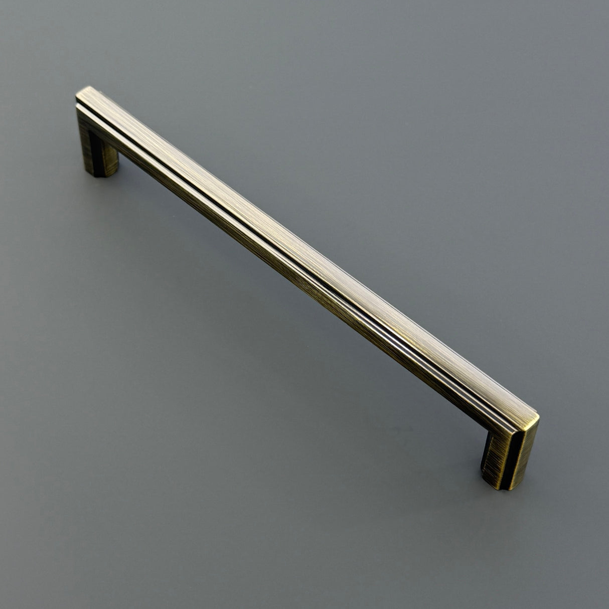 HAYDOCK, Square Pull Handle