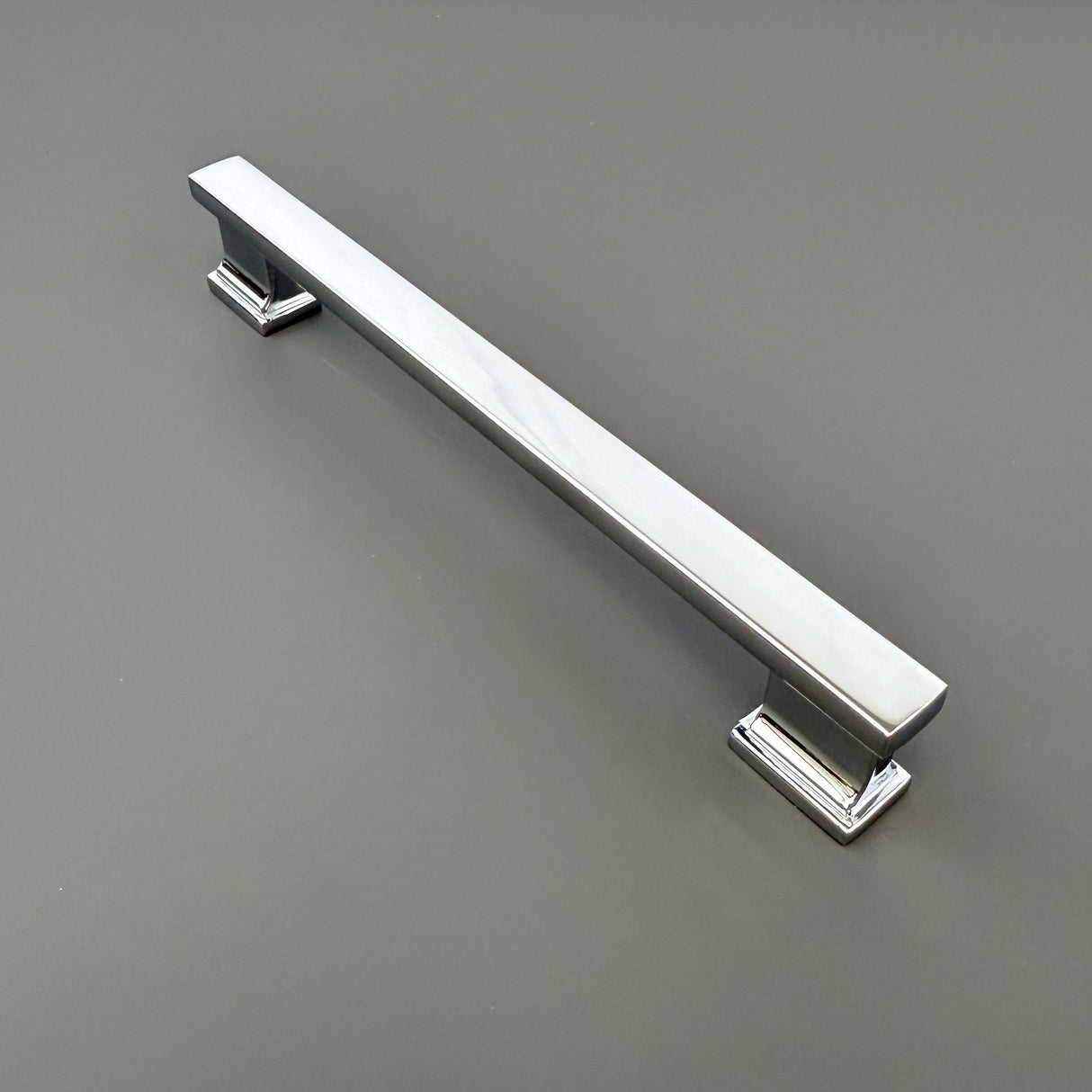 WINDSOR, Bar Handle
