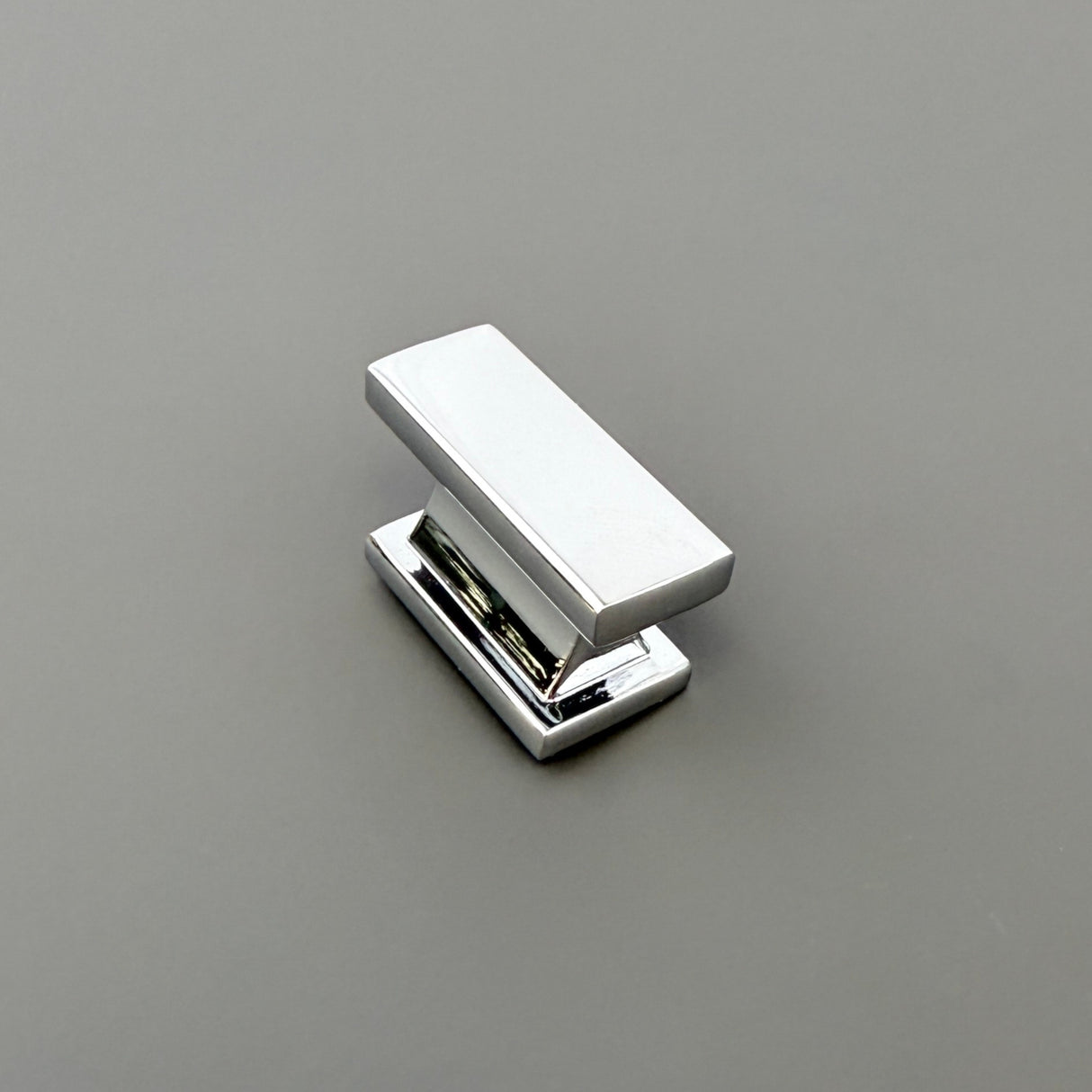 WINDSOR, Knob Handle