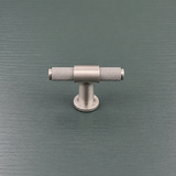 CHELMSFORD, Knurled T-Knob Handle, Centre Fixing